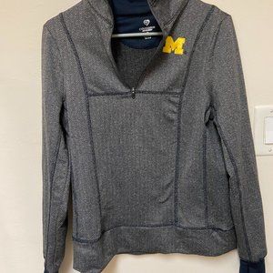 Michigan pullover